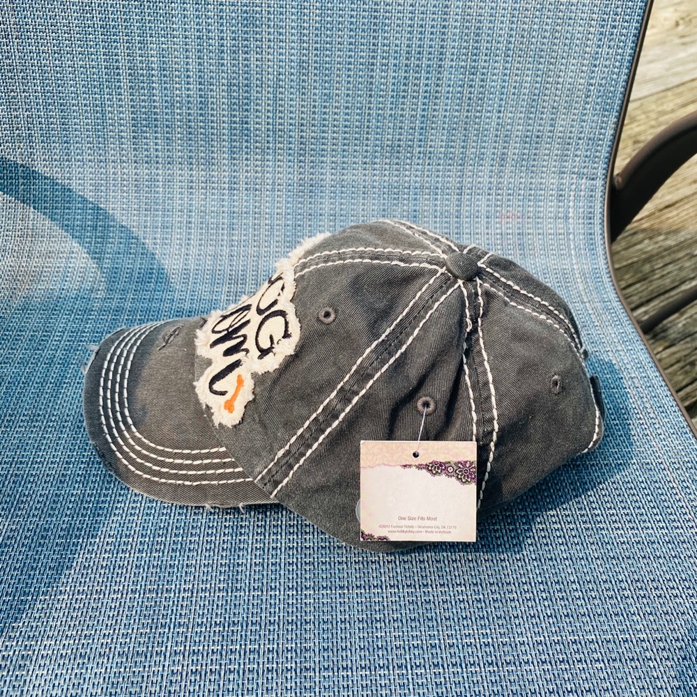 Nice 🧢 - Picture 3 of 3